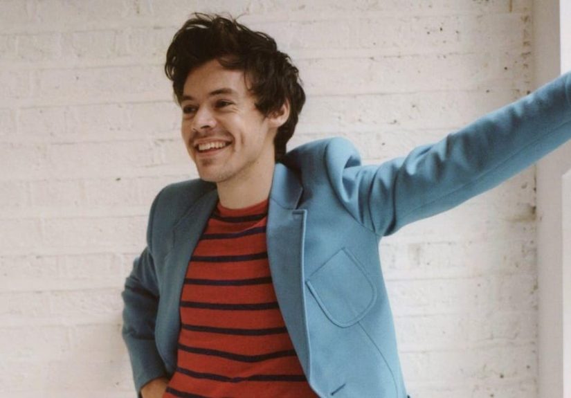 30+ Singers Who Are Aquarius