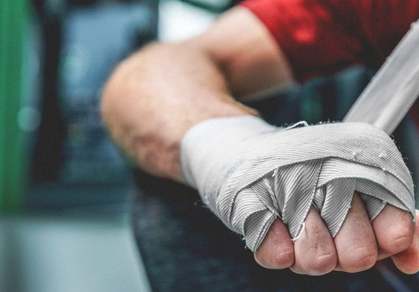 Bruised Knuckles: Causes, Symptoms, and Treatment