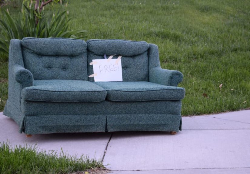 Charities That Will Pick Up Furniture for Free (2025 Guide)