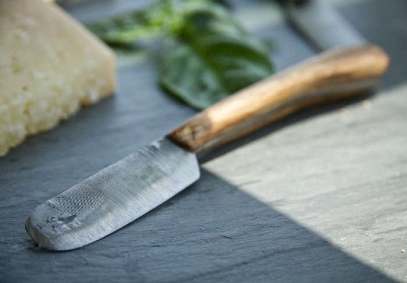 Chelsea Miller Knives