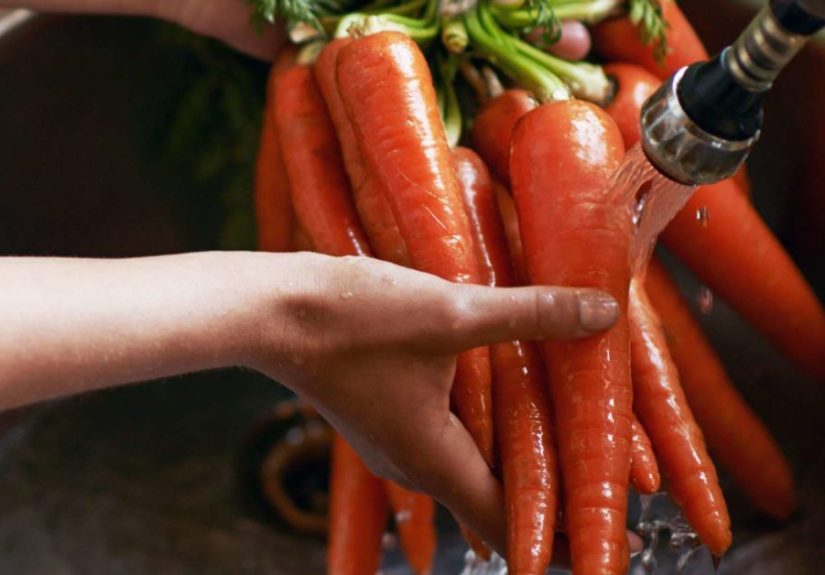 Do You Need to Wash Fruits and Vegetables?