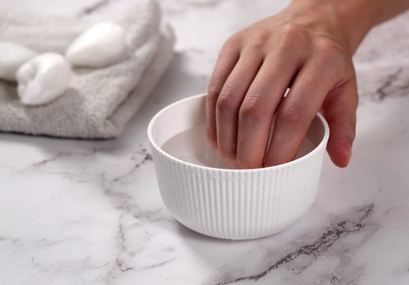 How to Cut Your Nails Correctly According to Experts