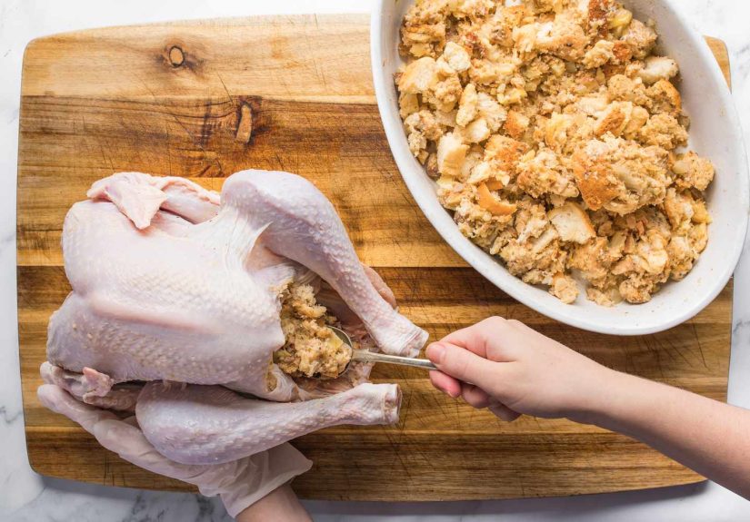 How To Safely Prepare, Cook, and Store a Turkey and Fixings