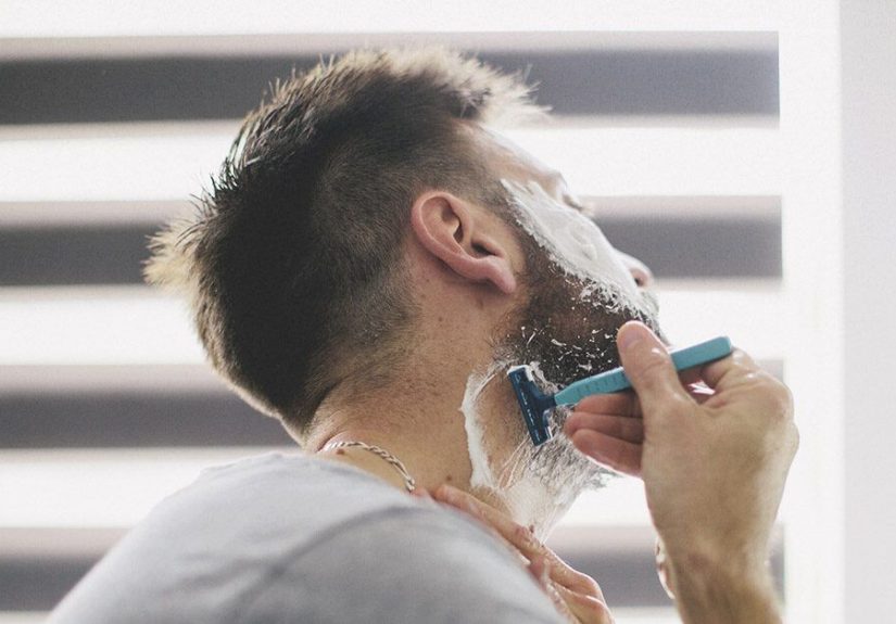 Ingrown Hair on the Legs: What to Do to Prevent It