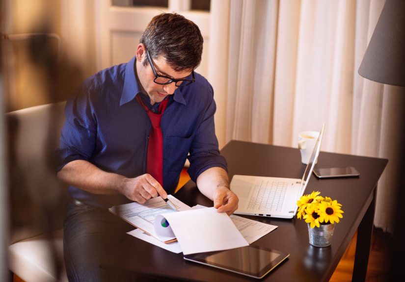 Timing Business Income and Expenses at Tax Year-End
