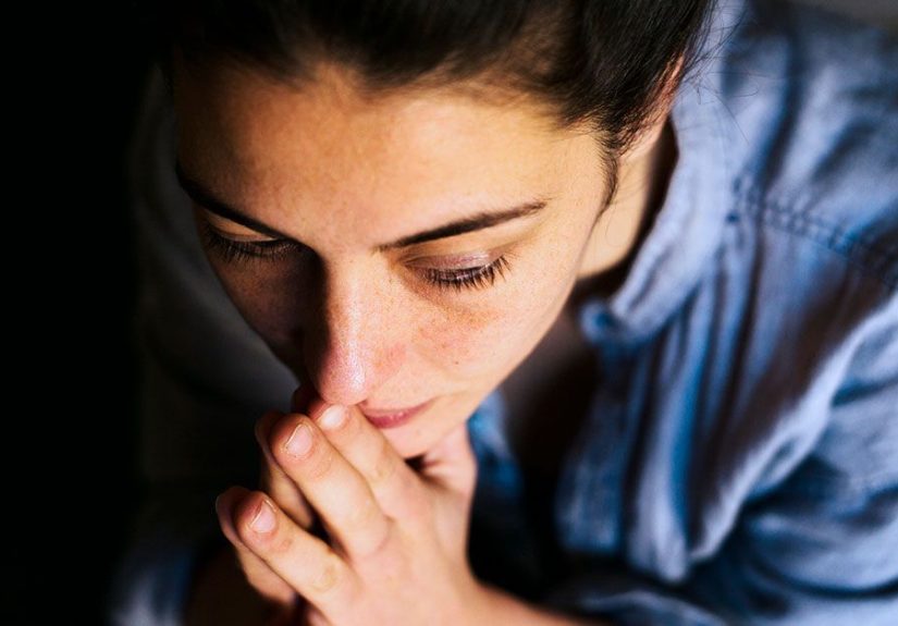 What Are The Symptoms of Postpartum Psychosis?