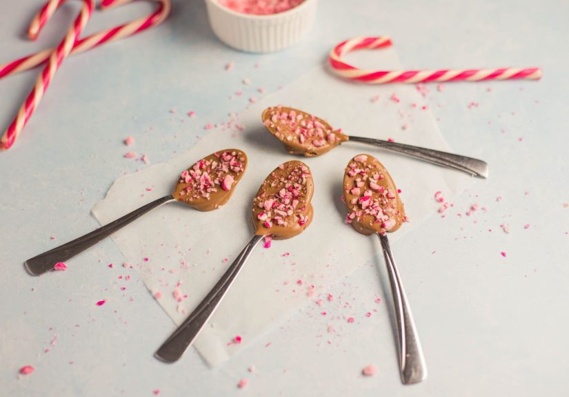 Peppermint Chocolate Spoons