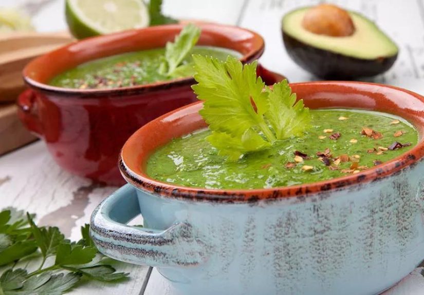 Recipe: Chilled Avocado, Asparagus and Spinach Soup