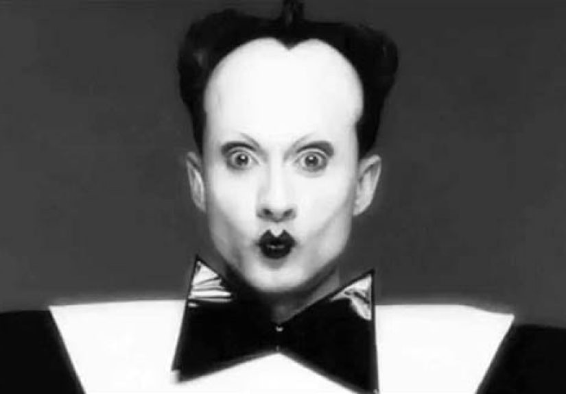 Top 10 Fascinating Feats Of The Human Voice