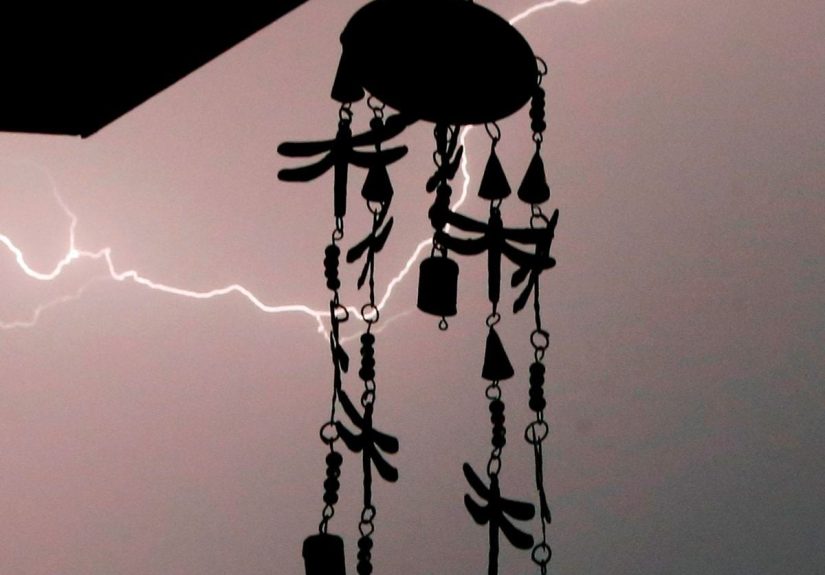 10 Times Wind Chimes Turned Neighbors Into Enemies