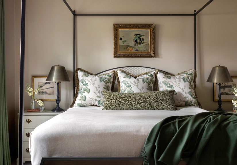 8 Vintage Decor Trends to Embrace in 2024