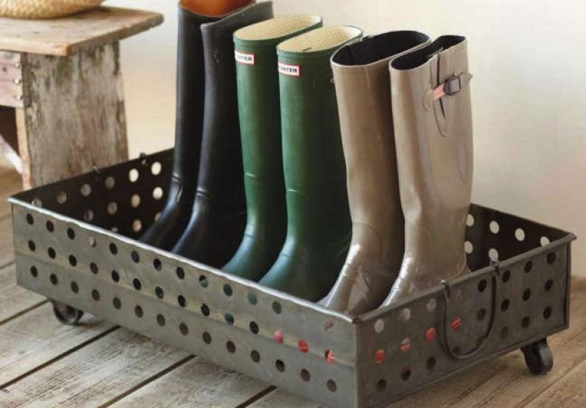 A Design-Worthy Boot Tray