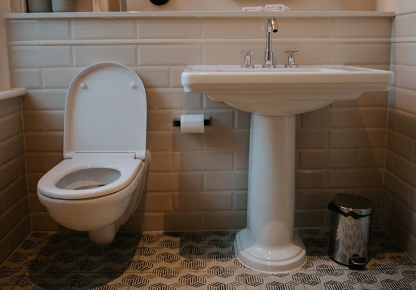 How to Make Yourself Pee: 8 Remedies That Really Work
