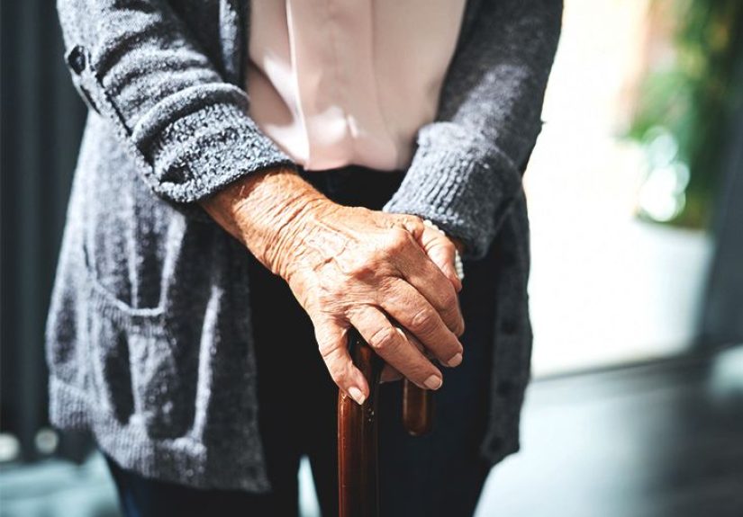 Osteoporosis: Síntomas tempranos y etapas tardías