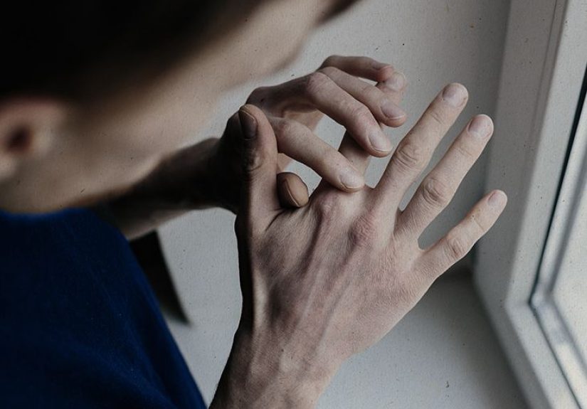 Psoriasis vs. eczema: Differences in symptoms and treatments