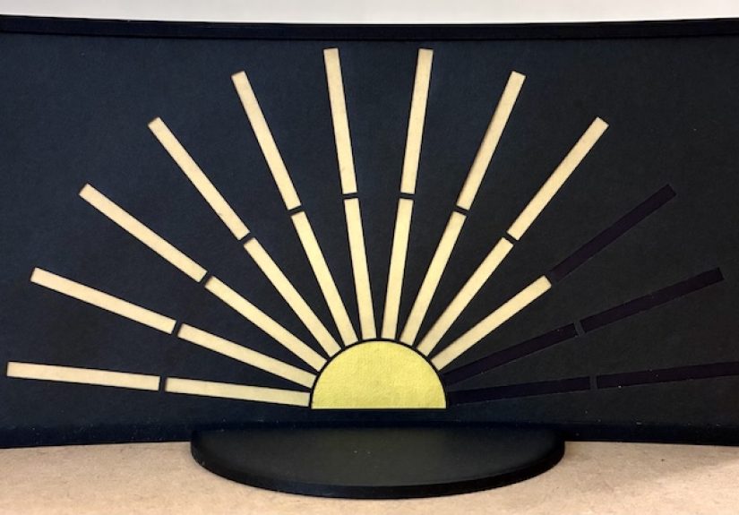 This Thermochromic Clock Is A Ray Of Sunshine