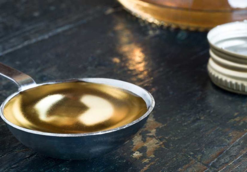 5 Benefits and Uses of Coconut Vinegar
