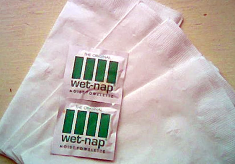 #972 Any Food That Requires Wet-Naps and a Stack of Napkins to Eat - 1000 Awesome Things