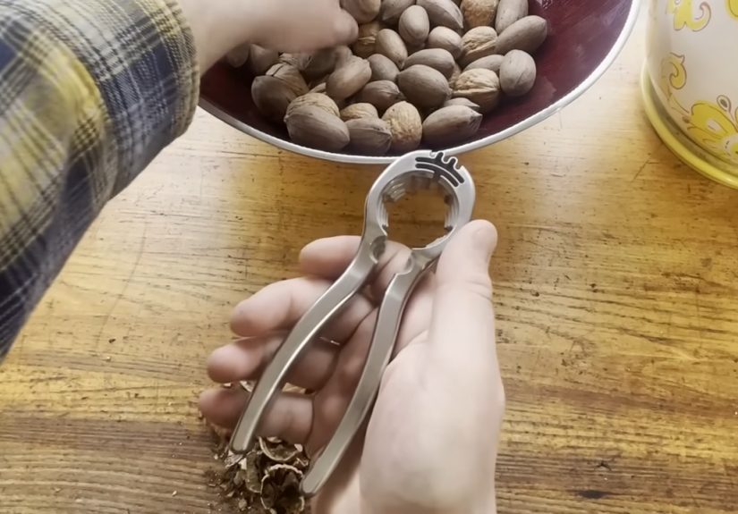 An All-Billet, Single-Piece, Flexure-Based Nutcracker