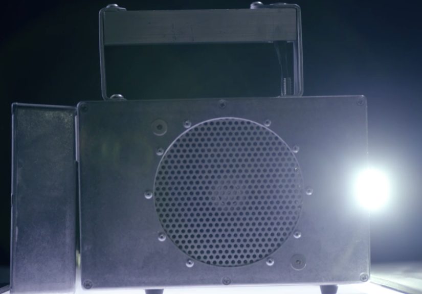Blind Your Friends and Neighbors With This Ridiculous Homemade Flashlight